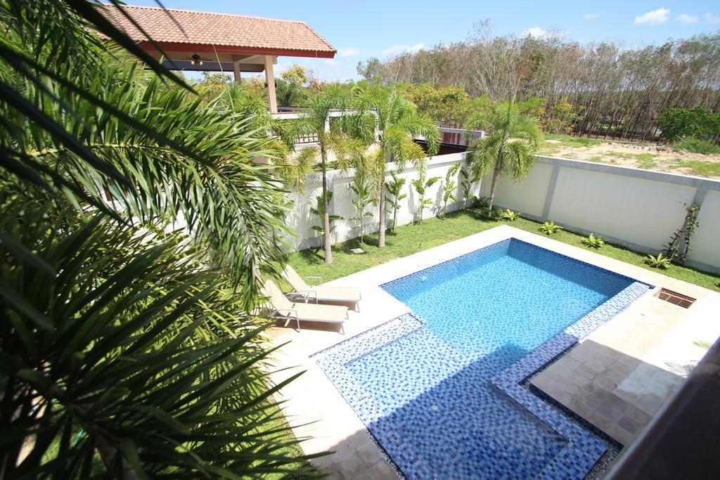 Infinity Pool Villa Ao Nang Esterno foto